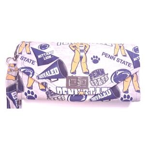 Penn State Wristlet Wallet Handmade Fabric Nittany‎ Lion Paw Zip Pull 8x4"